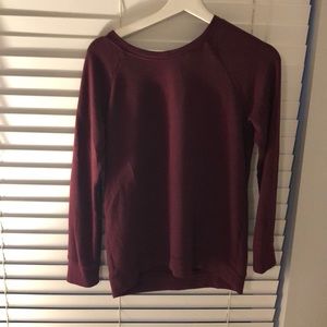 maroon thin sweater (xl in kids so S/M in adults)